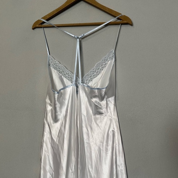 Linea Donatella 2 pc. Bridal Party Lingerie or Getting Ready Set - Picture 8 of 11